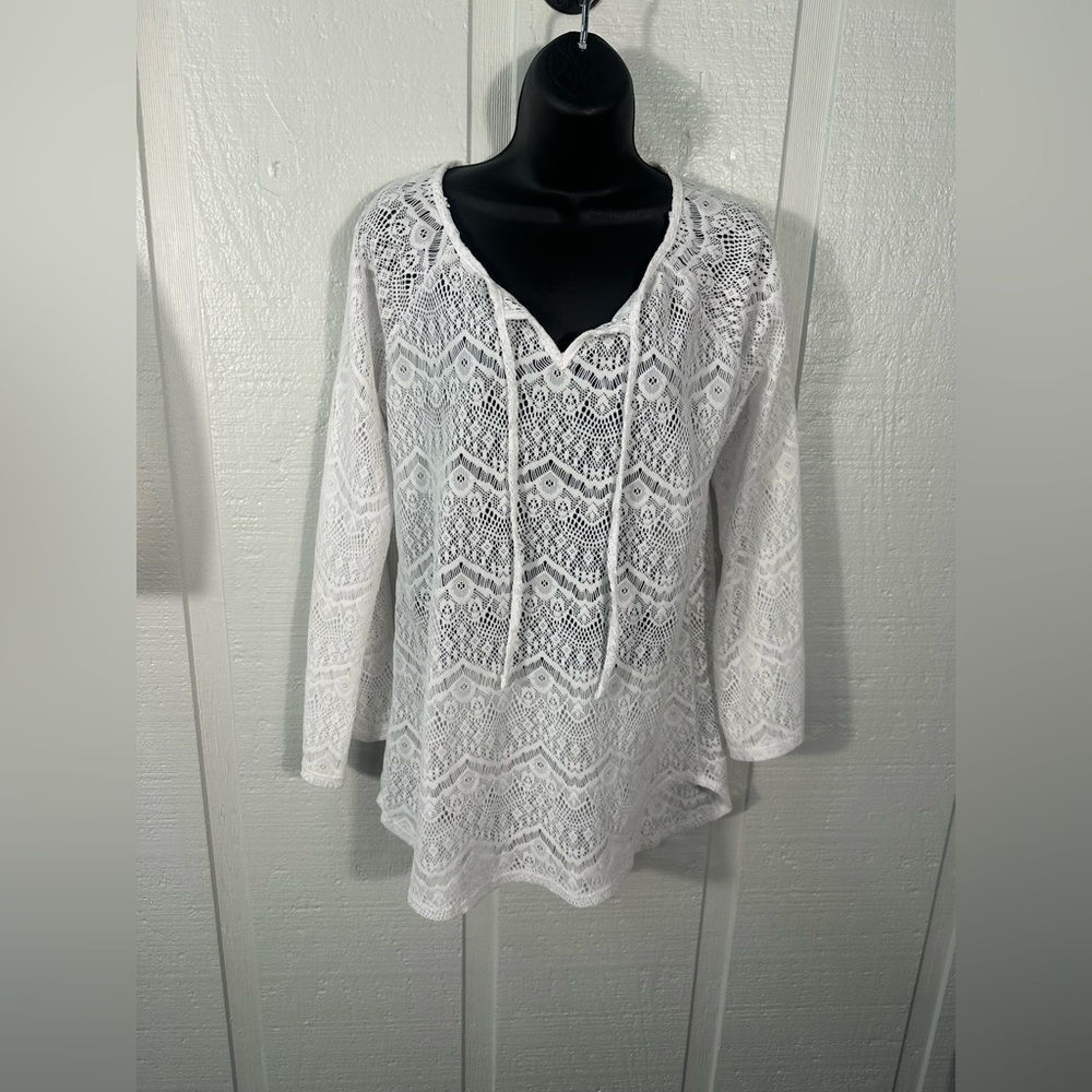 Isela White Crochet Swim Cover EUC Size Medium